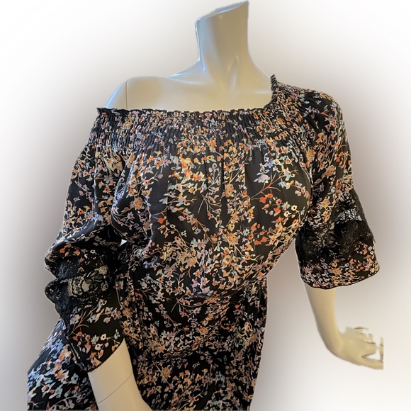 Silky Black Floral Dress, Lace Detail, On/Off Shoulder, 3/4 Sleeves, Sz Med, EUC - Picture 6 of 12